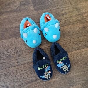 Boy's bedroom slippers size 7/8
